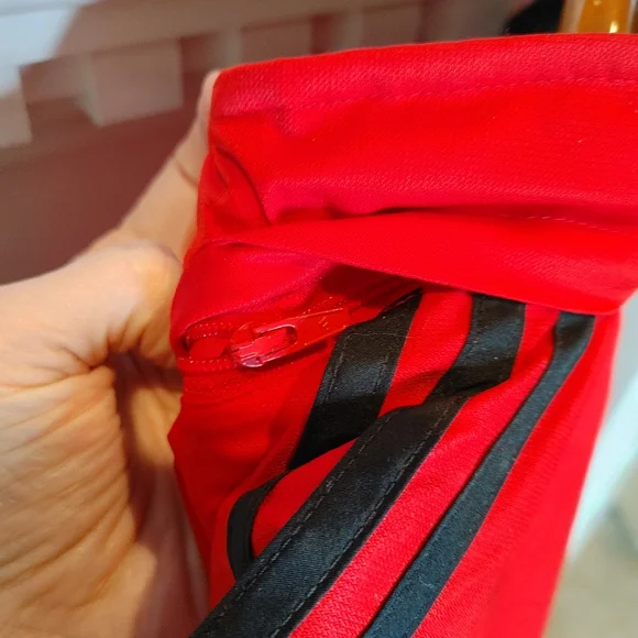 ADIDAS MENS DRIVE 2 WINDBREAKER FULL FRONT ZIP JACKET WITH STOWAWAY HOOD, RED M - Picture 6 of 14